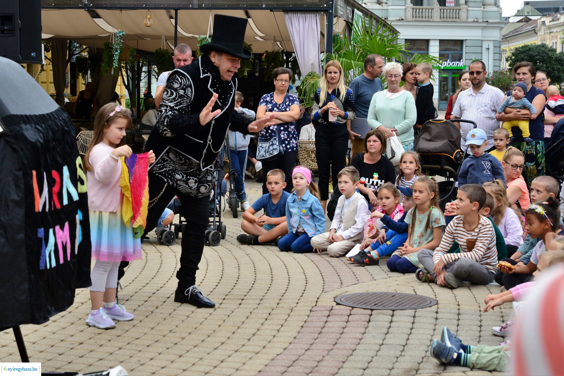 VIDOR hangulat - csütörtök