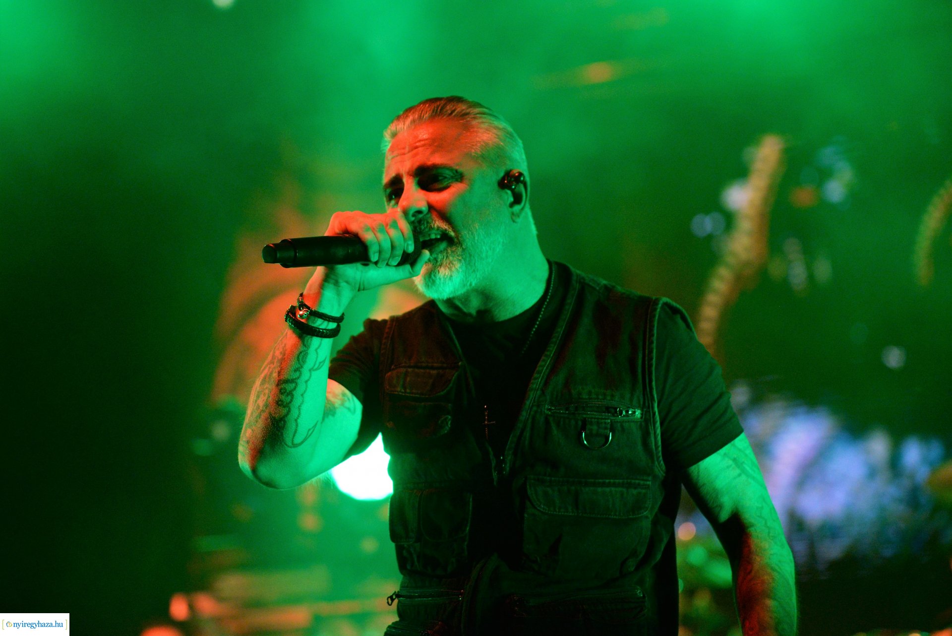 VIDOR hangulat - péntek este