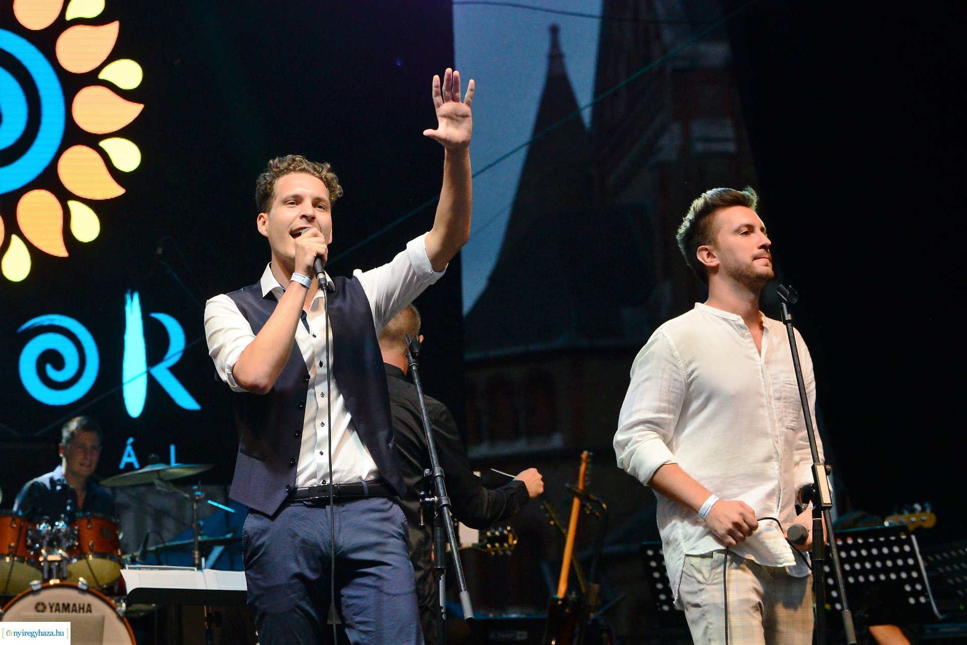 VIDOR hangulat - szombat este