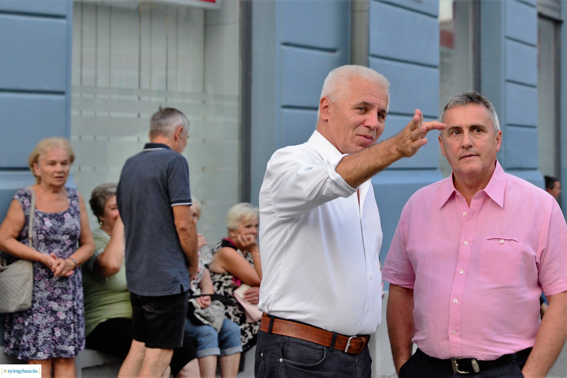 VIDOR hangulat - szombat este