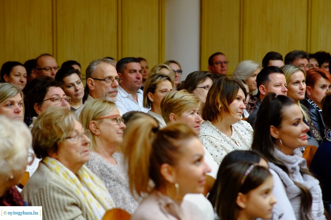 Vikár Karácsony 2022