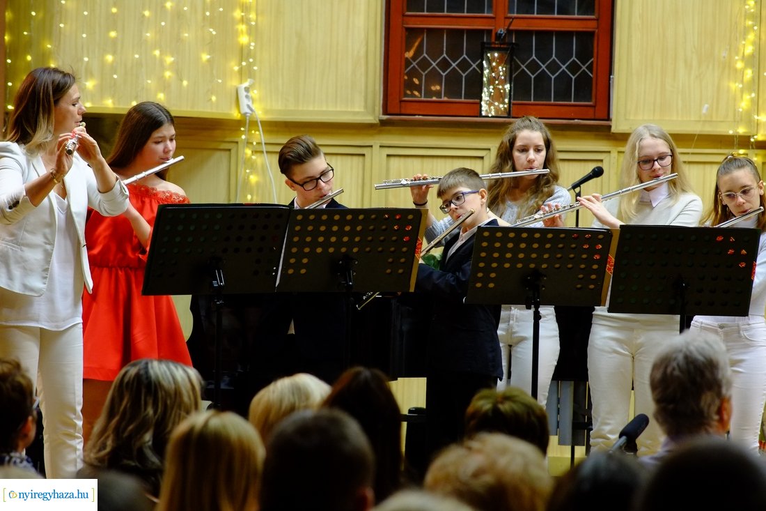 Vikár Karácsony 2022