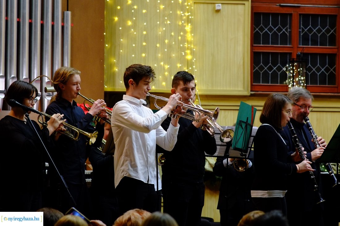 Vikár Karácsony 2022