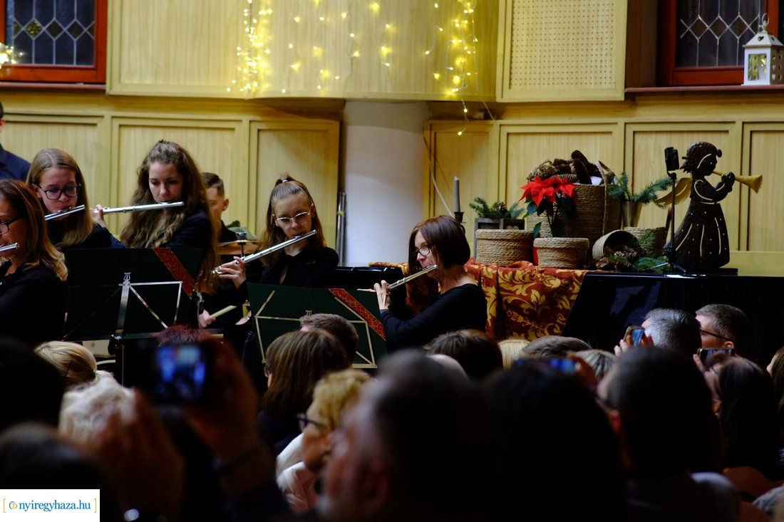 Vikár Karácsony 2022