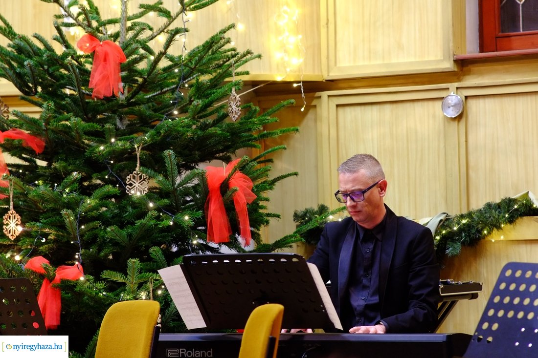 Vikár Karácsony 2022