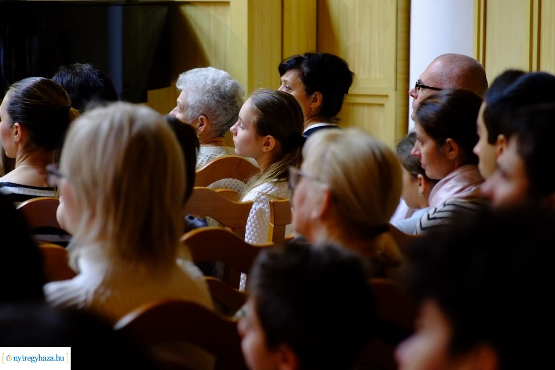 Vikár Karácsony 2022