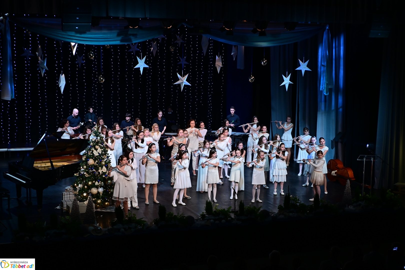 Vikár Karácsony a kulturális központban - 2025