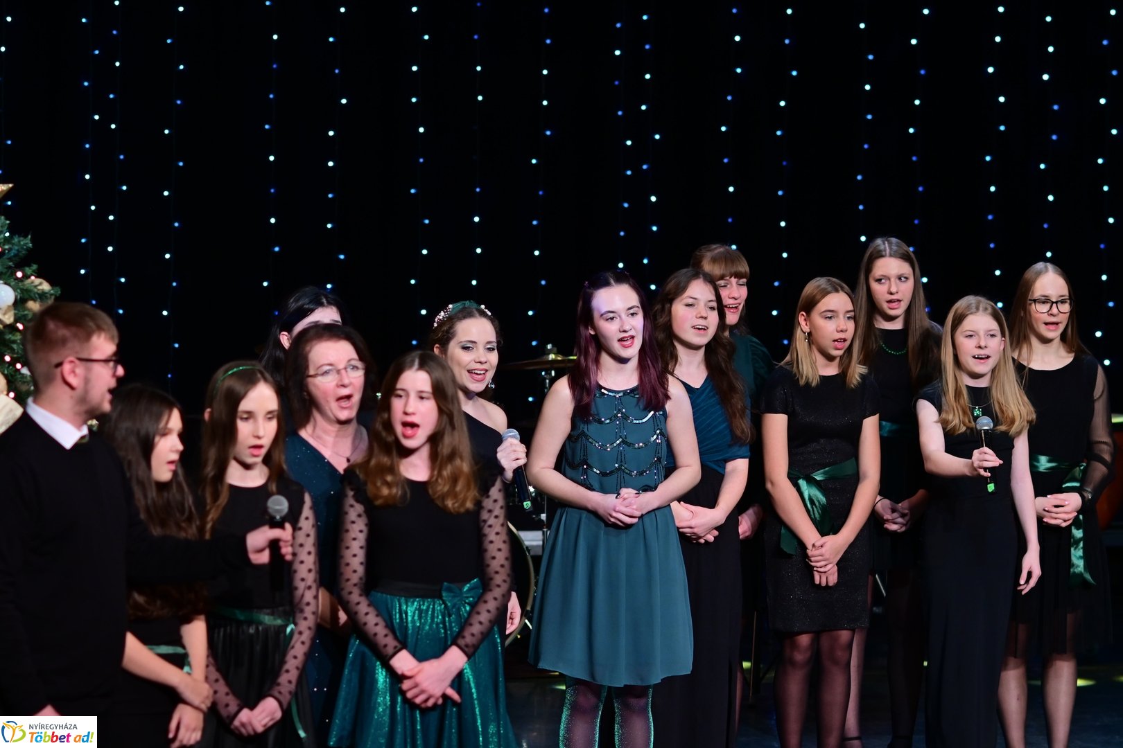 Vikár Karácsony a kulturális központban - 2025