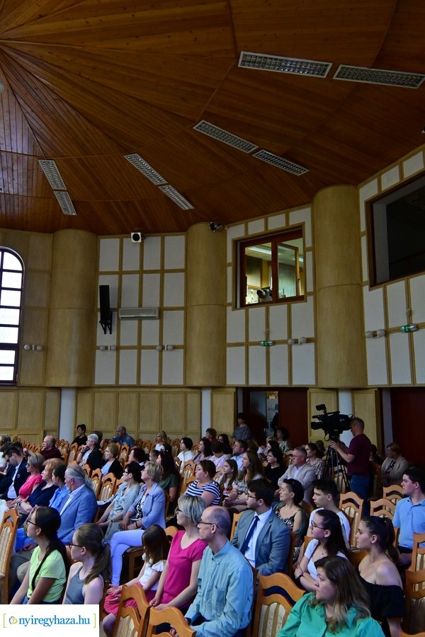 Vikáros tanárok hangversenye 2024