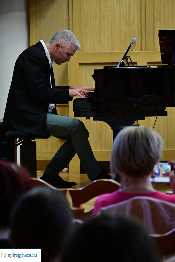 Vikáros tanárok hangversenye 2024