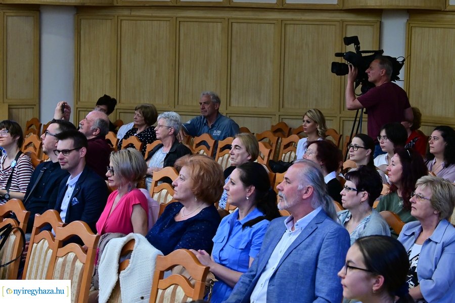 Vikáros tanárok hangversenye 2024