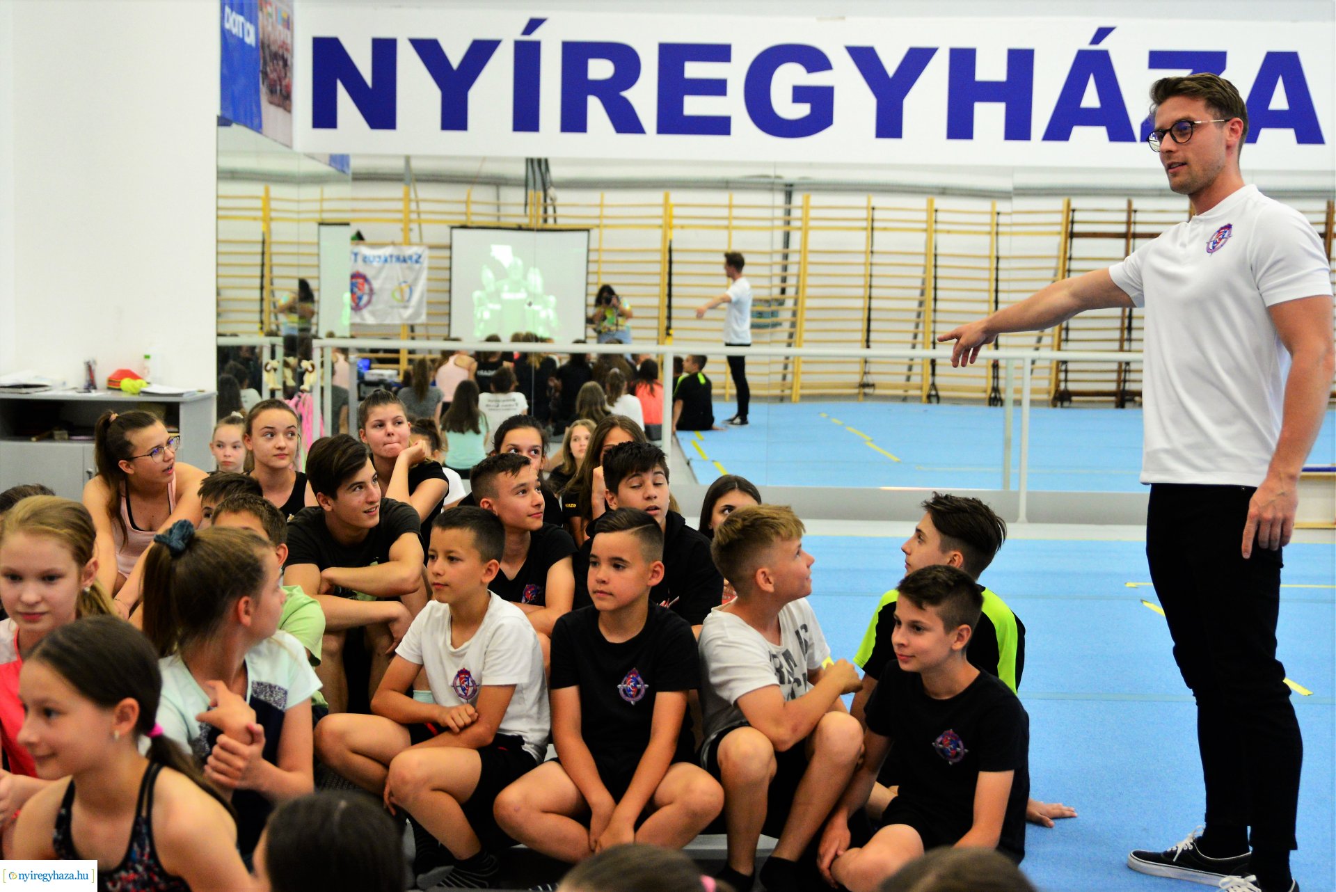 Világbajokait köszöntötte a Spartacus Torna CLub