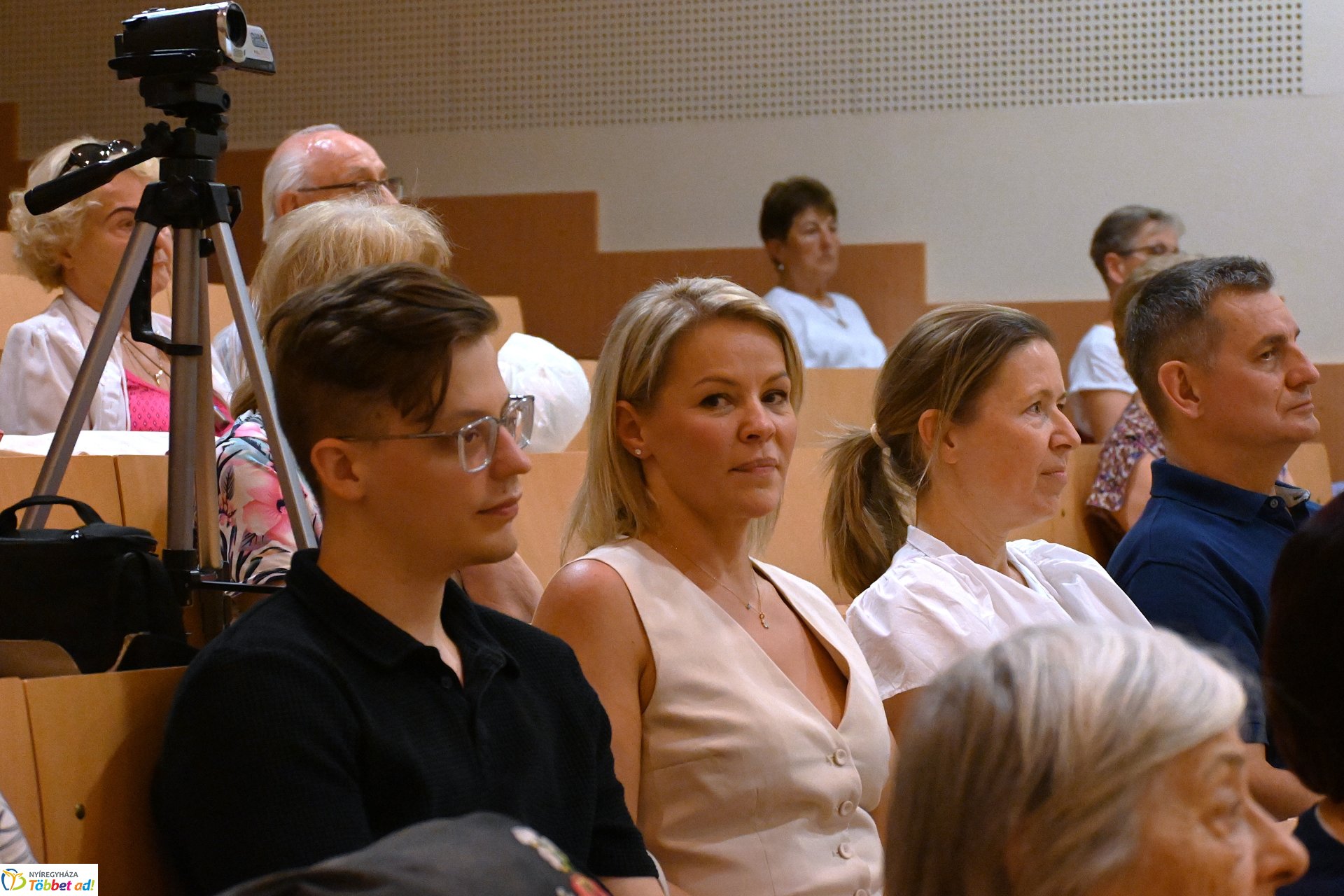 Világjárás Joó Csabával az OPI szervezésében