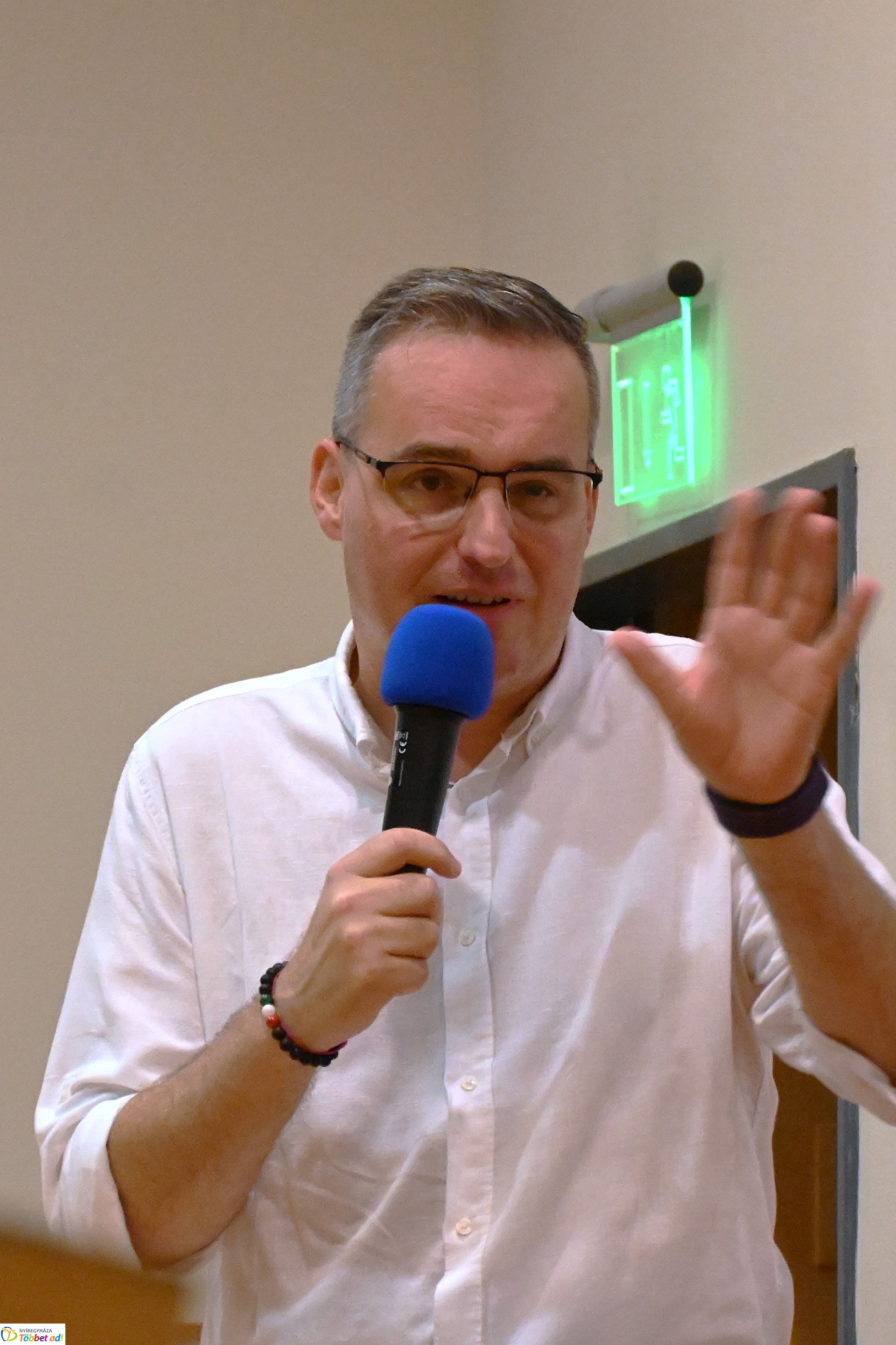 Világjárás Joó Csabával az OPI szervezésében