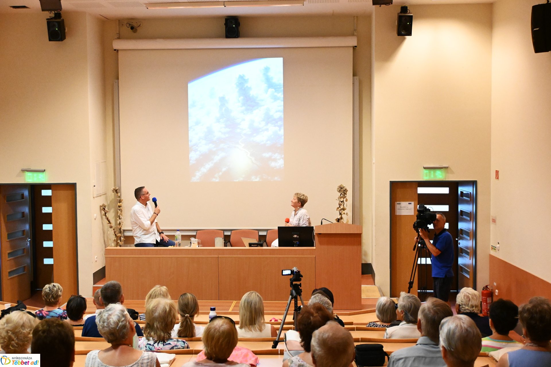 Világjárás Joó Csabával az OPI szervezésében