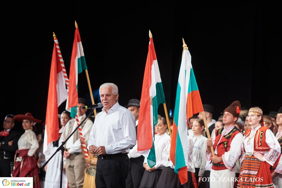 Világok tánca 2019