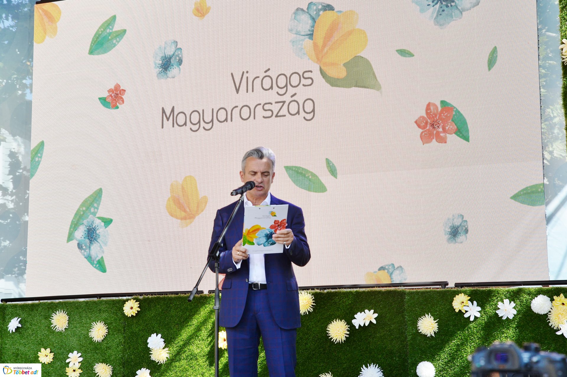 Virágos Magyarország - díjátadó a Kossuth téren