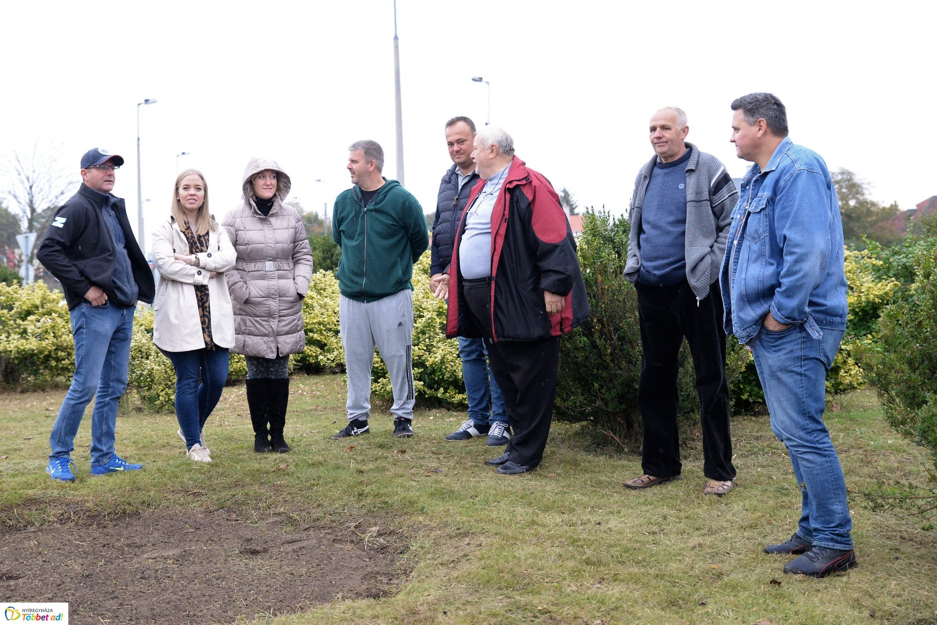 Virágültetés a Kertvárosban