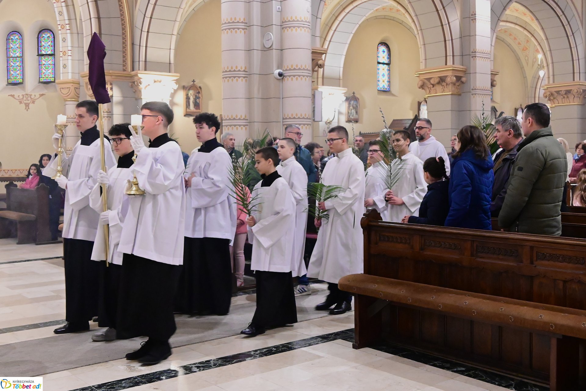 Virágvasárnap a Magyarok Nagyasszonya-társszékesegyházban Nyíregyházán