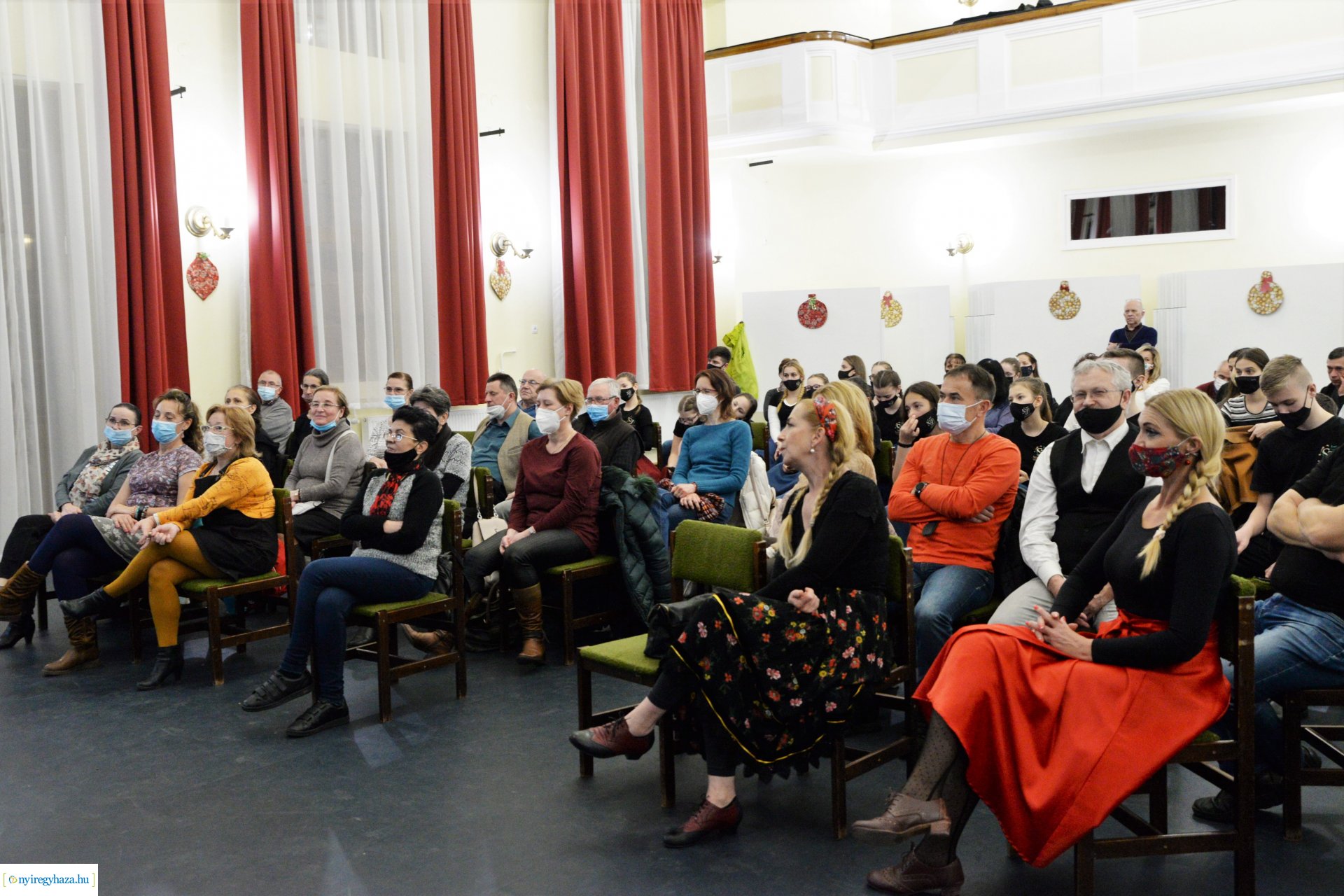   Visai táncház és néprajzi előadás a Kölyökvárban