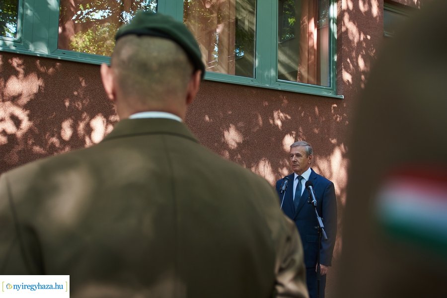 vitéz Mikecz Kálmán Honvéd Kollégium átadó