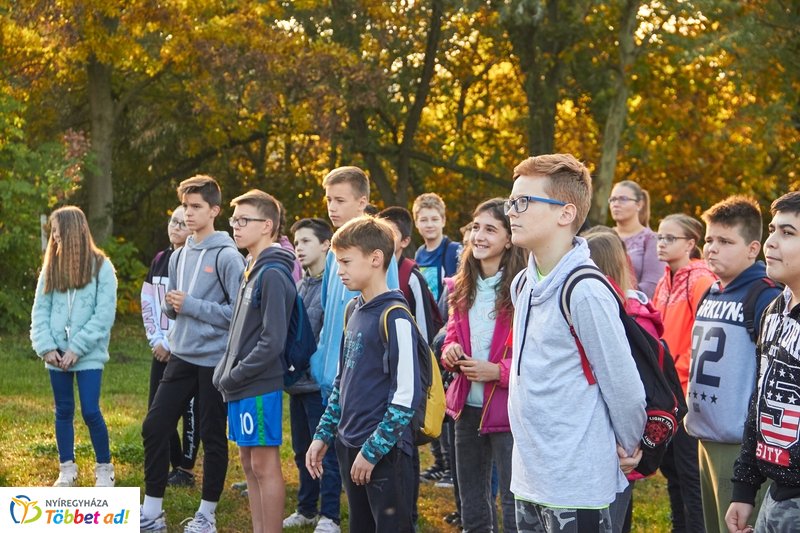 Vizesnyolcas vetélkedő a Bujtosi Városligetben