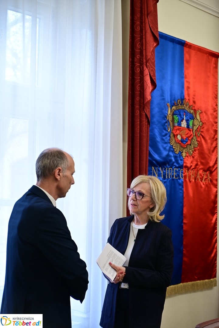 Vízgazdálkodási együttműködési aláírás a Városházán 2026