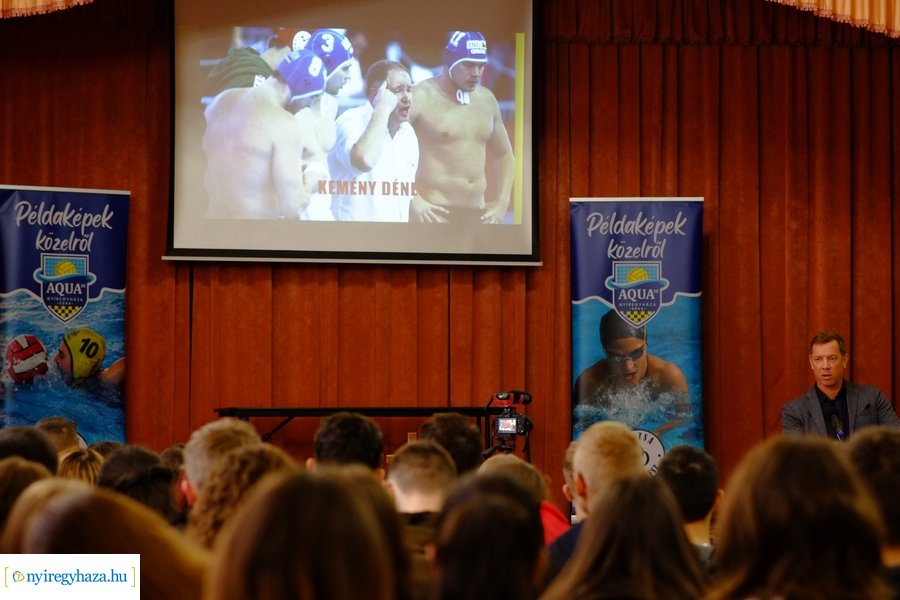 Vízilabda a Kossuth gimnáziumban