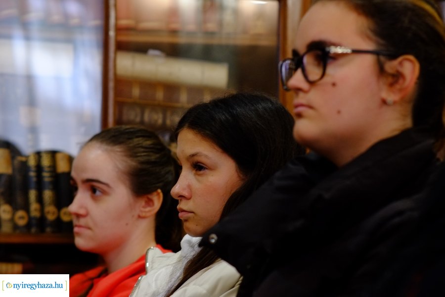 Vízilabda a Kossuth gimnáziumban