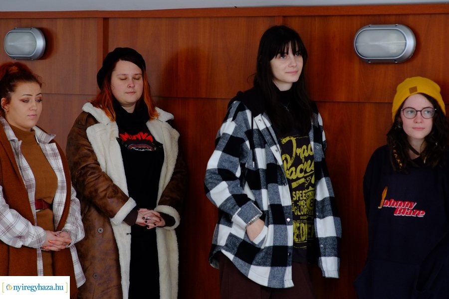 Vizuális Kultúra kiállítás az egyetemen