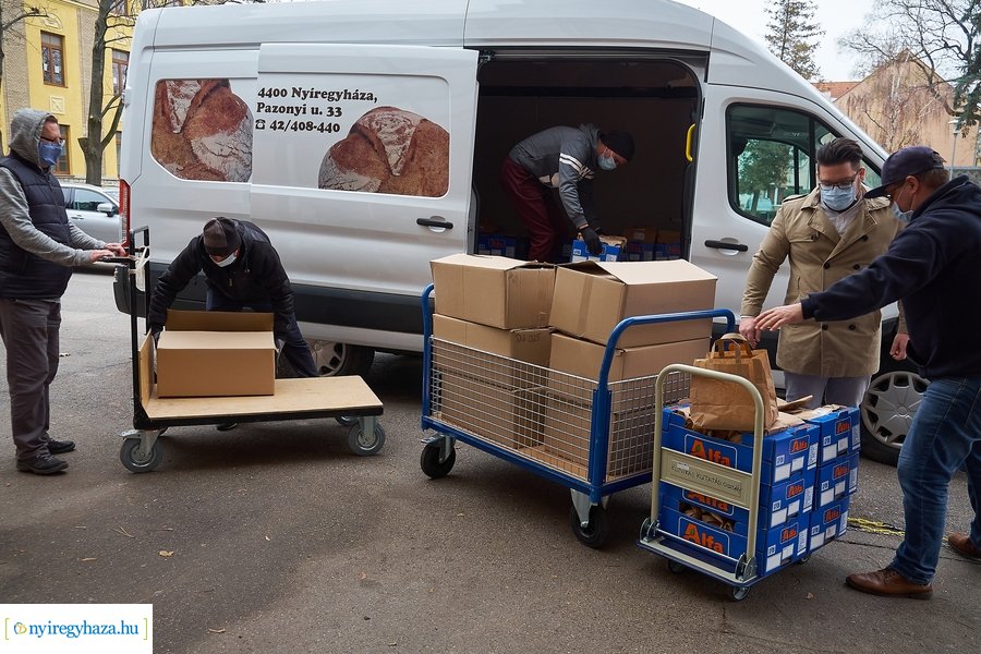 VNYE adománya a kórháznak