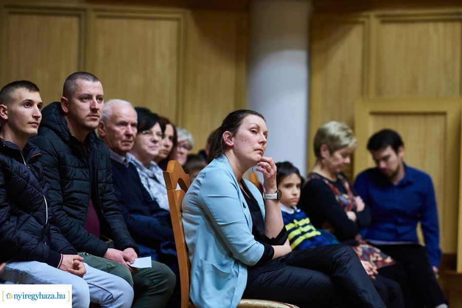 Vonós tanszaki hangverseny a Vikárban - 20230124