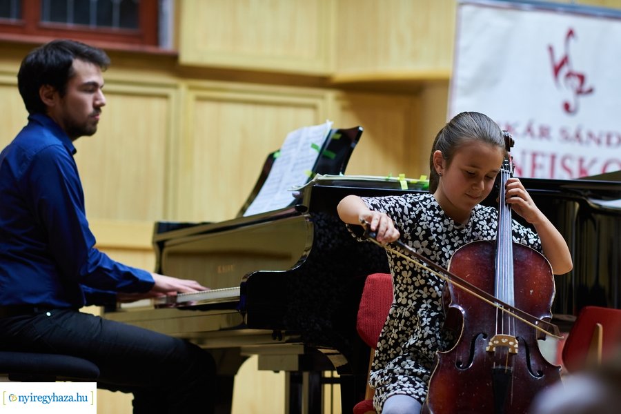 Vonós tanszaki hangverseny a Vikárban - 20230124