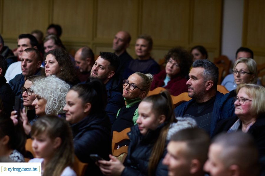 Vonós tanszaki hangverseny a Vikárban - 20230124