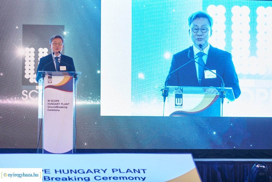 W-Scope Hungary Plant alapkő letétele