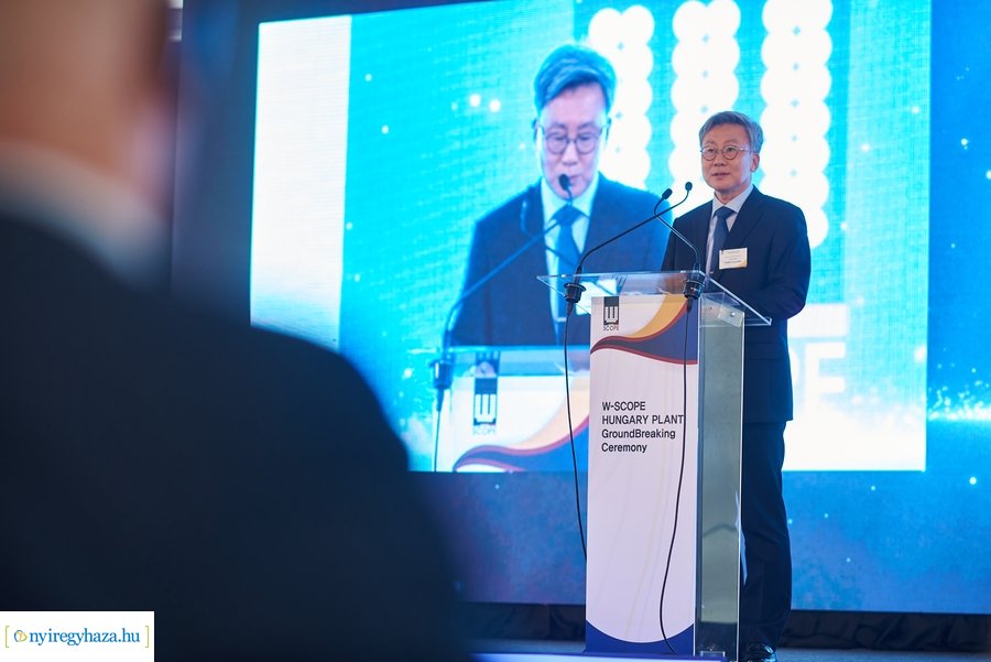 W-Scope Hungary Plant alapkő letétele