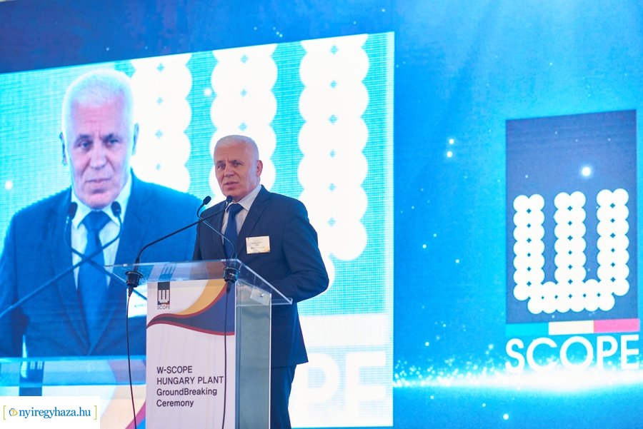 W-Scope Hungary Plant alapkő letétele