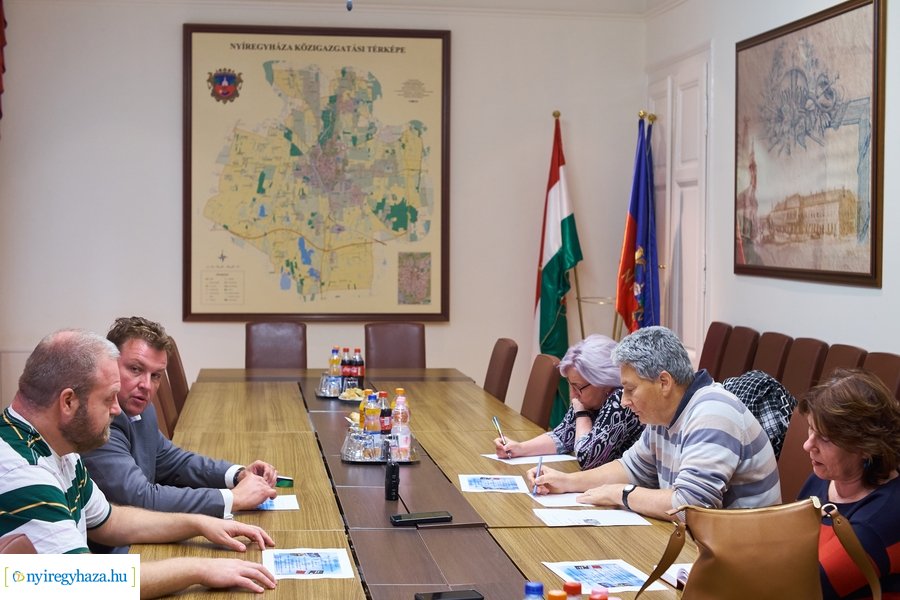 Webber Gála beharangozó