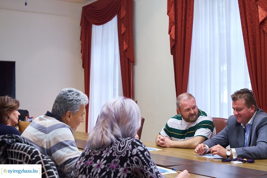 Webber Gála beharangozó