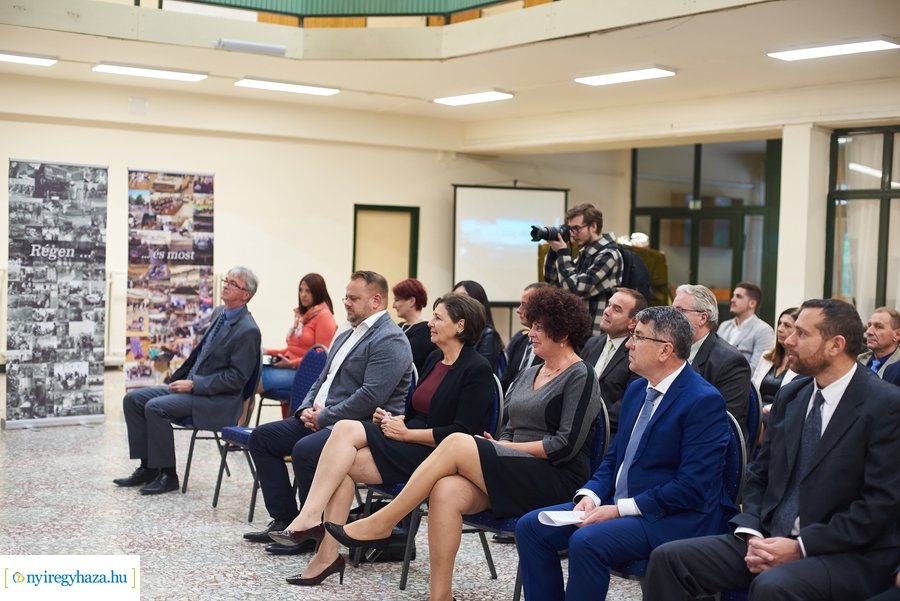 Wifi rendszer átadó a Bánki Donát iskolában