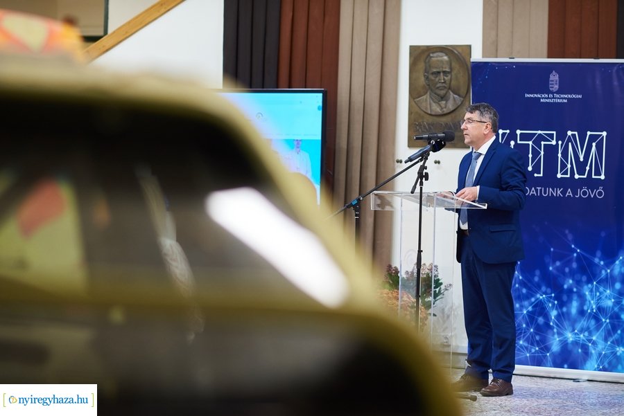 Wifi rendszer átadó a Bánki Donát iskolában