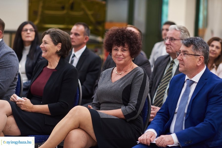 Wifi rendszer átadó a Bánki Donát iskolában