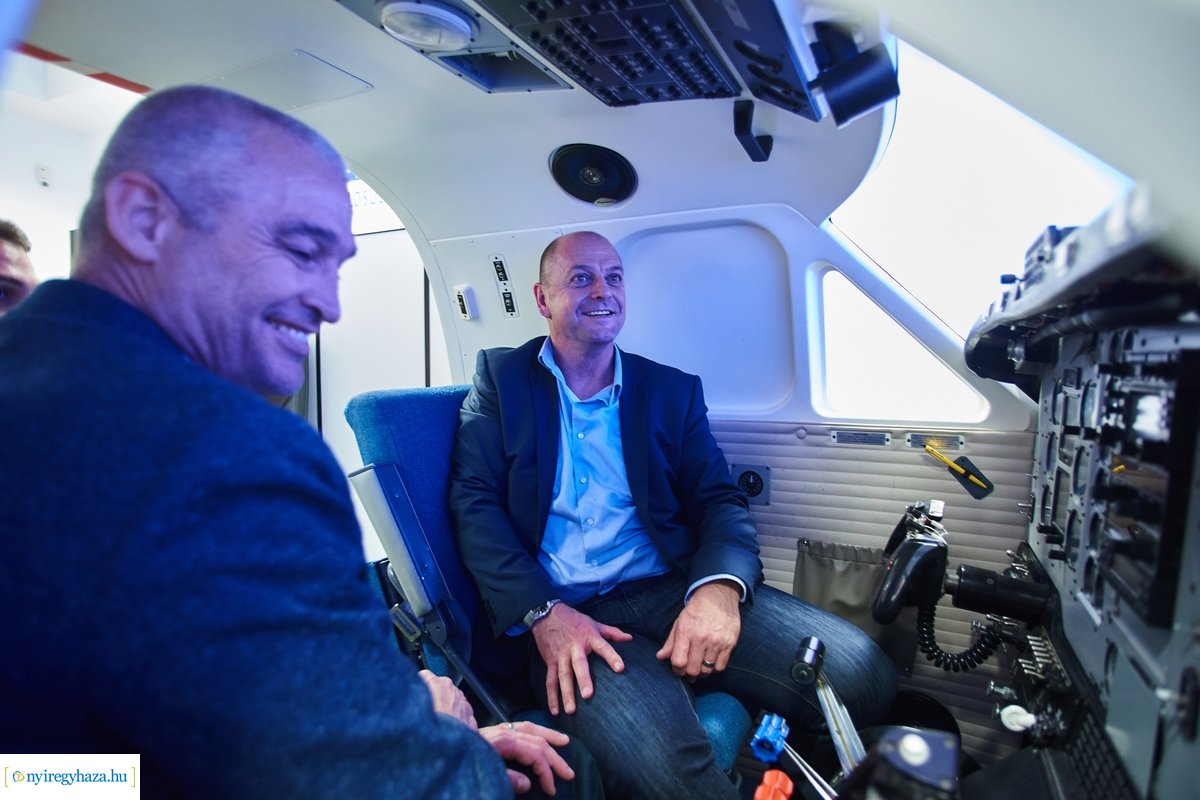 Wizz Air vezetőségének látogatása a Nyíregyházi Egyetemen