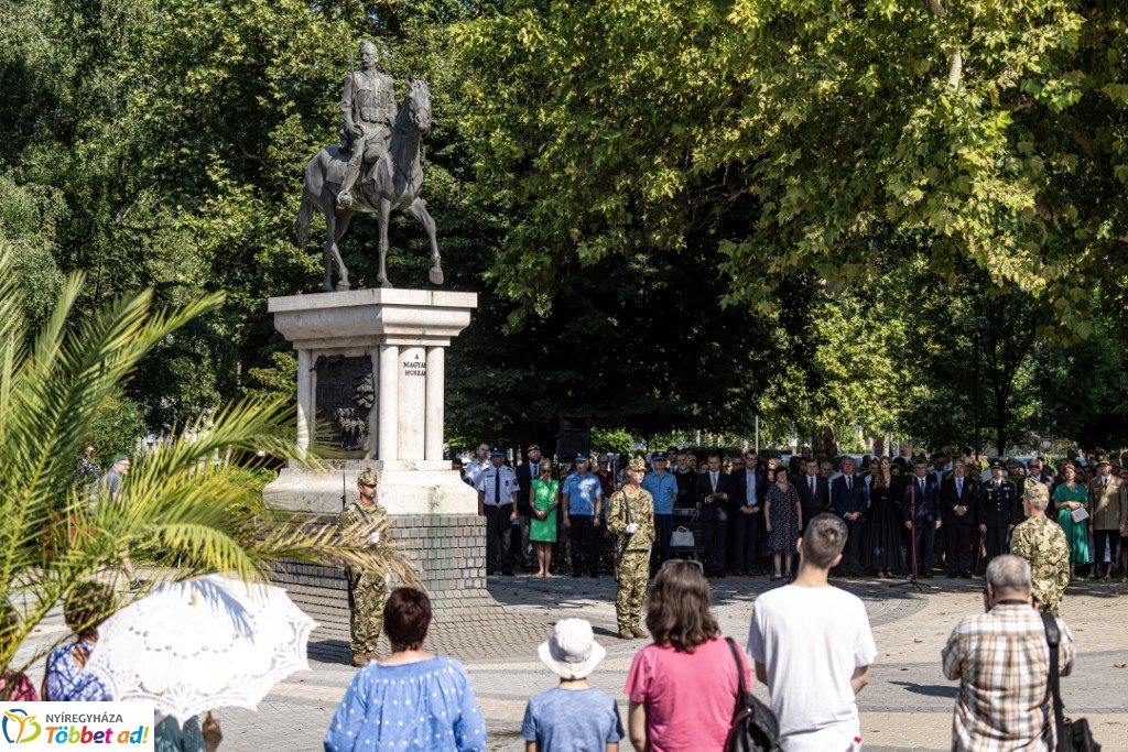 XIX. alkalommal rendeztek huszártalálkozót Nyíregyházán