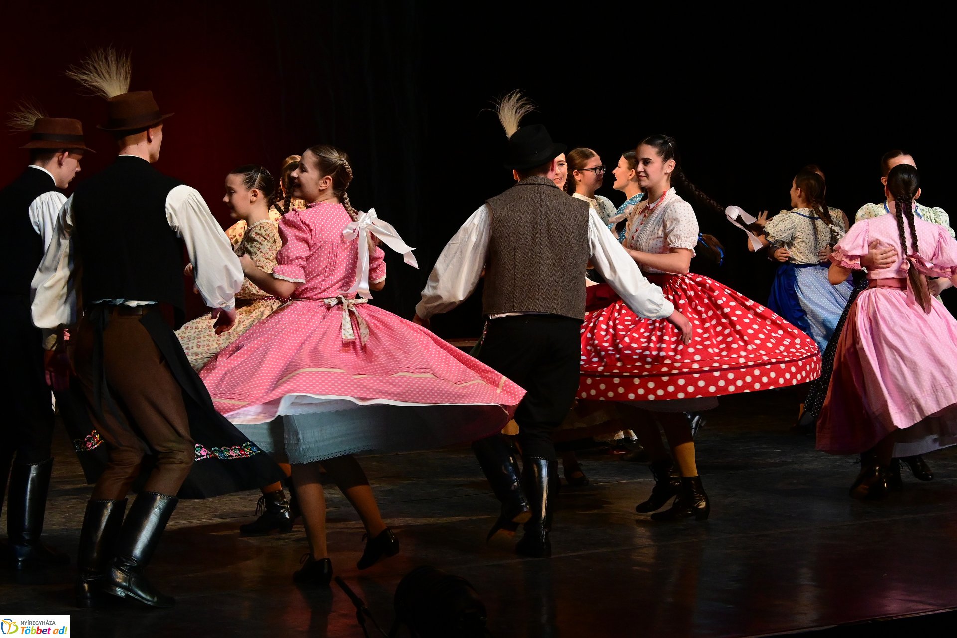 XXIII. Országos Ifjúsági Néptáncfesztivált rendeztek Nyíregyházán