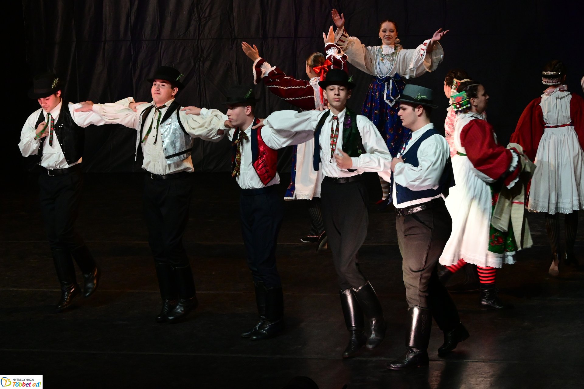 XXIII. Országos Ifjúsági Néptáncfesztivált rendeztek Nyíregyházán
