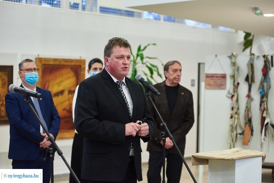 Zajácz Tamás bőrműves iparművész kiállítása