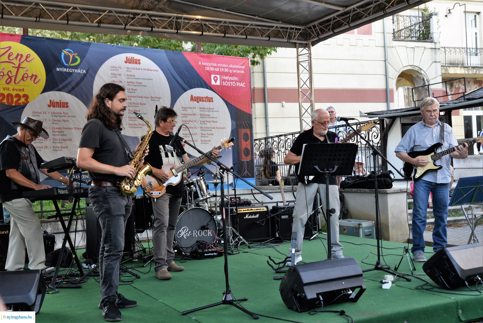 Zene Sóstón - a RetRock Band koncertje