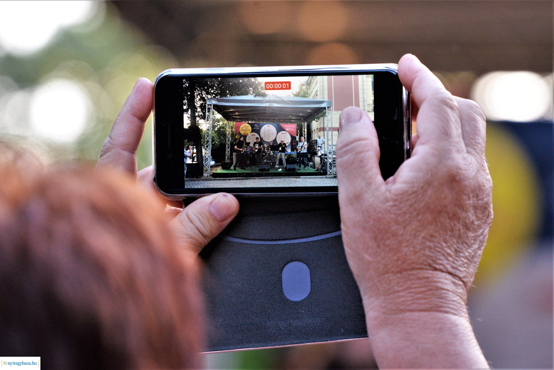 Zene Sóstón - a RetRock Band koncertje