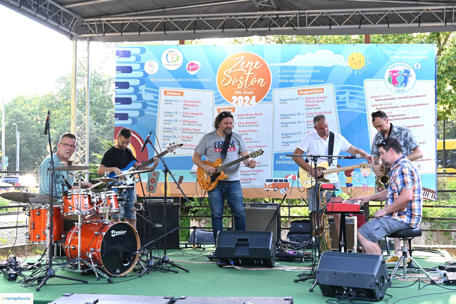 Zene Sóstón - a Szüret Utcza jazzrock koncerttel szórakoztatta a közönséget